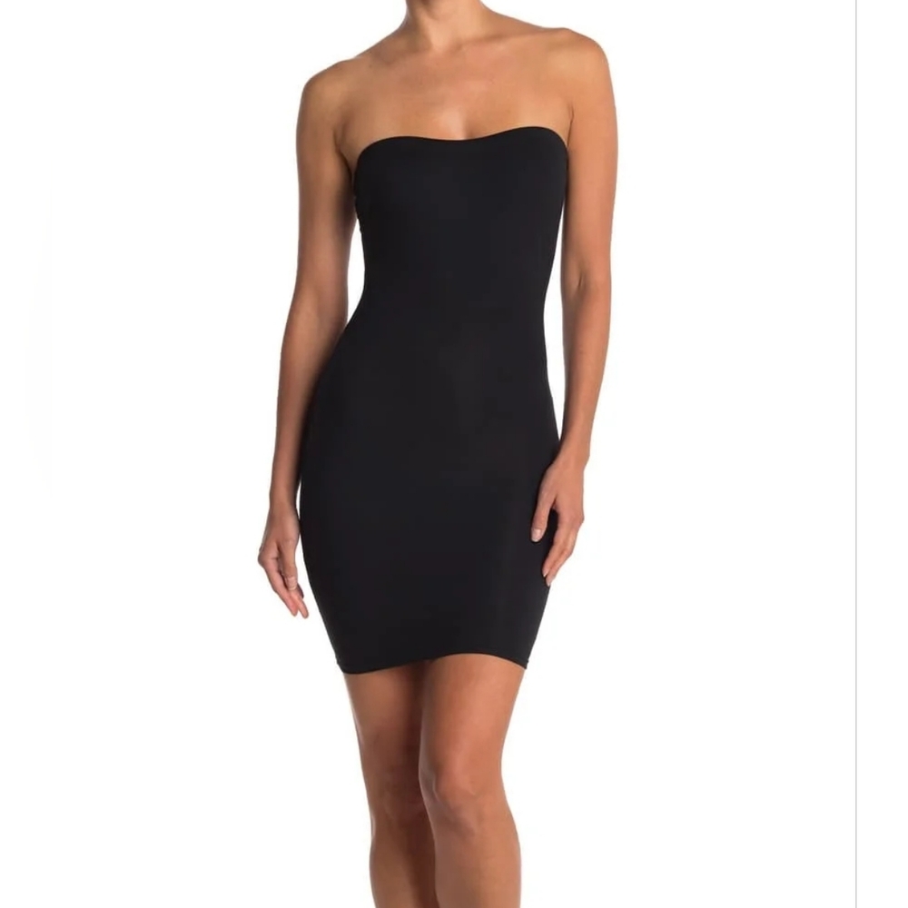 SPANX Black Strapless Shaping Slip M
